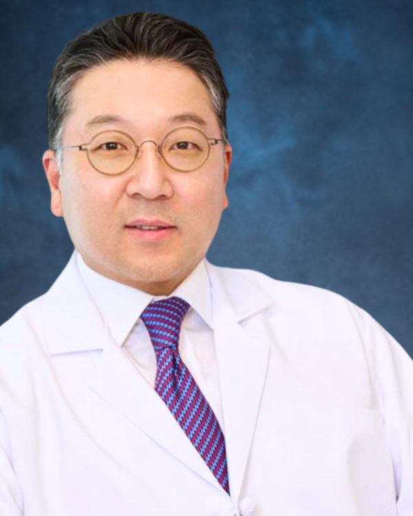Dr. Charles Lee